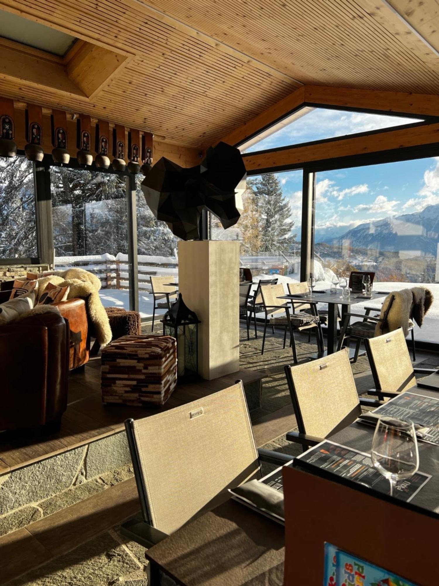 Hotel De Charme La Poste Anzere Luaran gambar